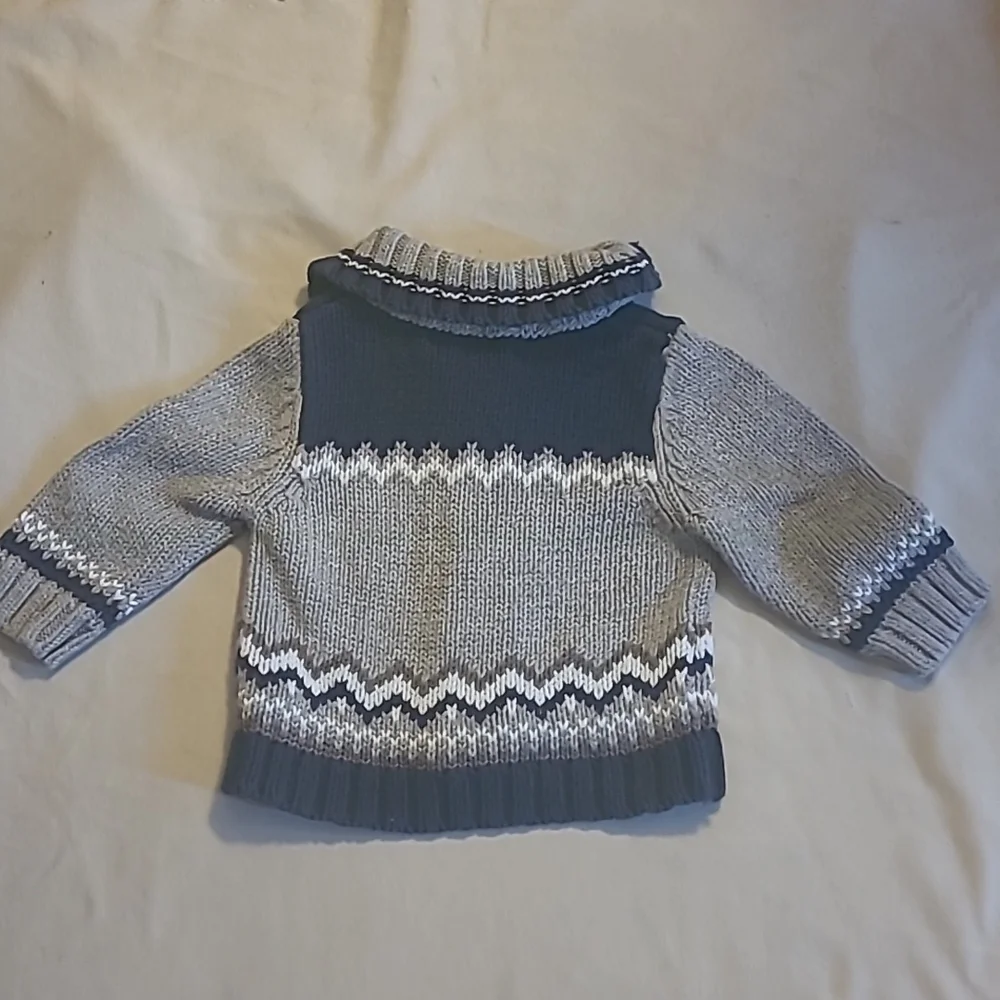 Old Navy gray and navy button down sweater 12-18 month